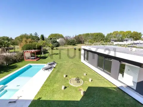 VENTA/PERMUTA CASA 5 AMBIENTES  BARRI PRIVADO HARAS SAN PABLO- GENERAL RODRIGUEZ