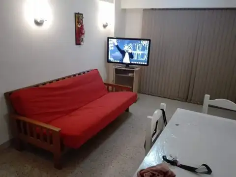 Hermoso 2 ambientes en Plaza Colón