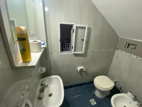 Depto Tipo Casa en Venta 40 años