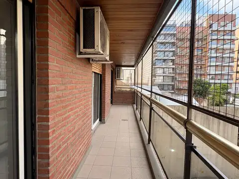 Departamento en Alquiler de 3 dormitorios