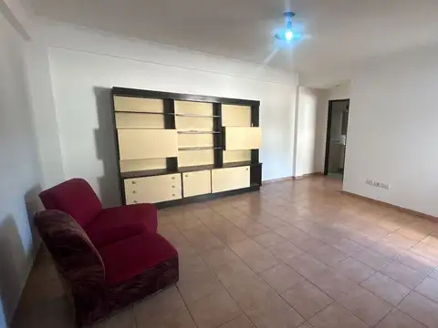 Depto Tipo Casa en Alquiler de 2 ambientes