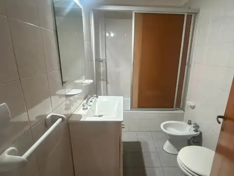 Depto Tipo Casa 2 ambientes con 1 baño