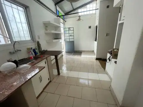 Depto Tipo Casa 3 ambientes con 2 baños
