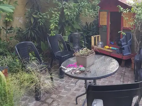 Depto Tipo Casa 5 ambientes con 3 baños