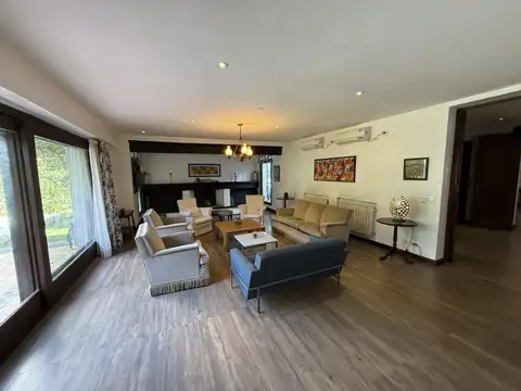 Casa en Venta de 4 dormitorios