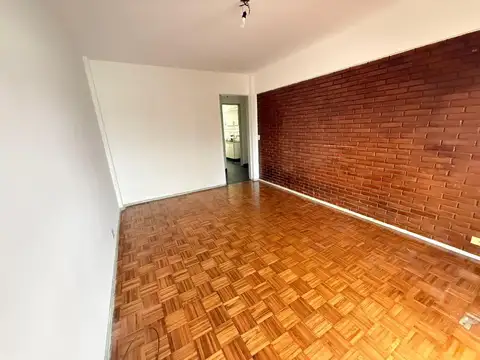 Leopoldo Marechal 1271 , Piso 5