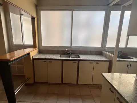Departamento en Venta de 6 ambientes