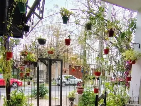 Depto Tipo Casa en Venta con 1 cocheras