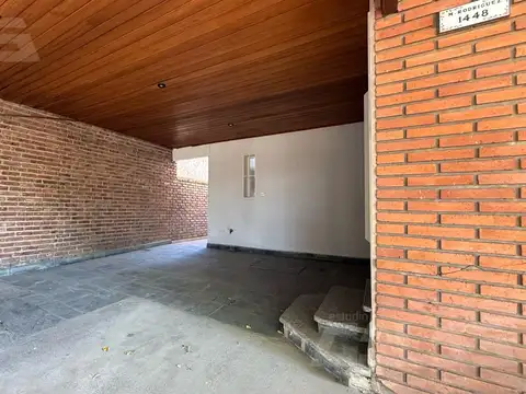 Casa en Venta con 1 cochera