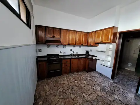 Depto Tipo Casa en Alquiler 65 años