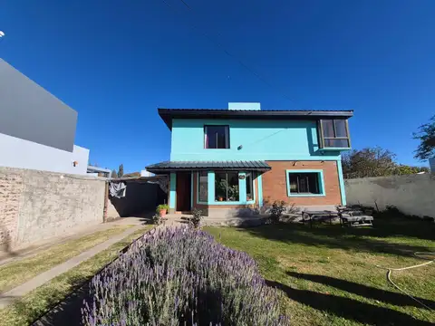 En Venta | Casa de 2 Dormitorios | Barrio Los Nogales | Plottier