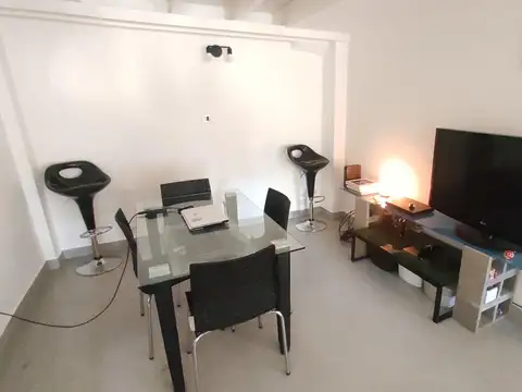 Departamento en Venta en Chacarita, USD 120.000