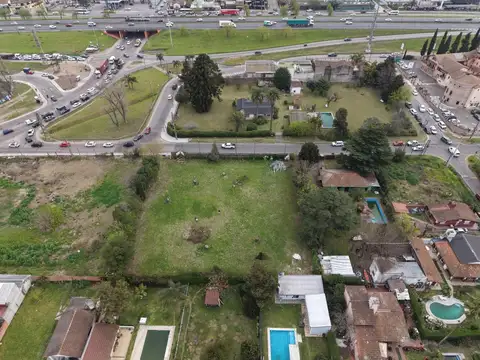 LOTE EN VENTA EN BENAVIDEZ