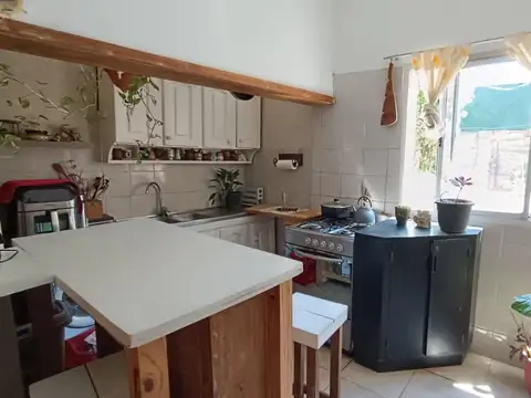 PH Independiente 3 dormitorios con patio y terraza