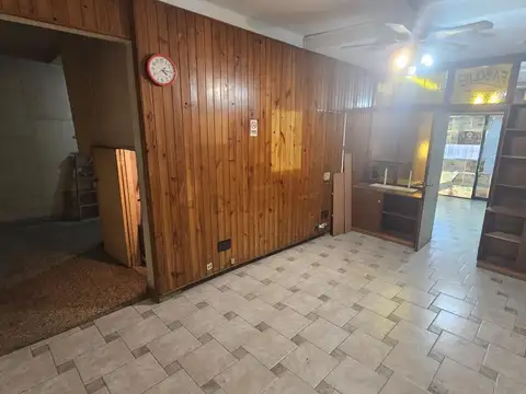 Local en Alquiler en Boedo, $ 800.000