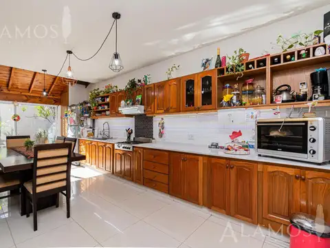 VENTA  4 AMBIENTES EN RAMOS MEJIA APTO CREDITO