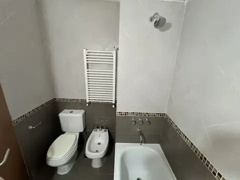 Departamento en Alquiler en Moron, $ 630.000