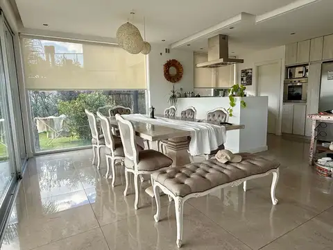 Casa en Alquiler al Noroeste