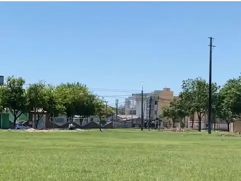 REMAX VENDE LOTE/PROYECTO LUZ/FINANCIACION