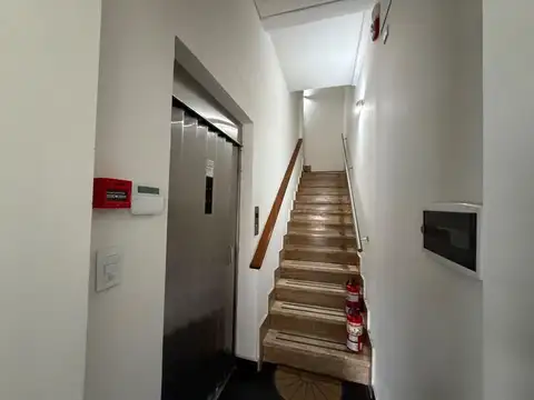 Oficina en Alquiler 24 años