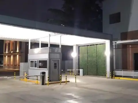 Solución Logística de Primera Línea en Villa Adelina. Grande