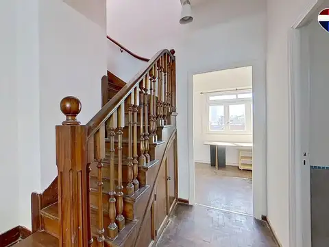 Depto Tipo Casa en Venta 53 años