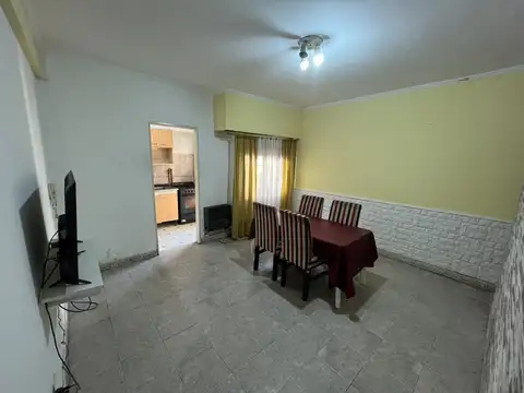 Depto Tipo Casa en Venta de 2 ambientes