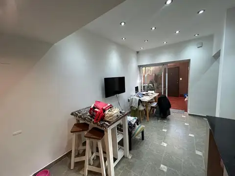 Depto Tipo Casa en Venta de 2 ambientes