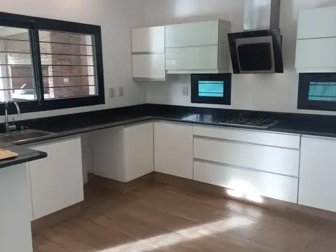 Casa en Venta en Centro, USD 350.000