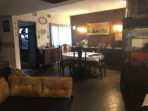 CASA 4 AMBIENTES PARQUE LURO MAR DEL PLATA