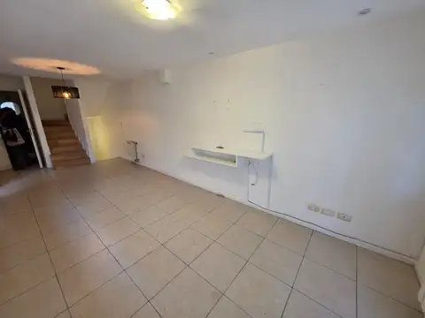 Casa 3 ambientes con 3 baños