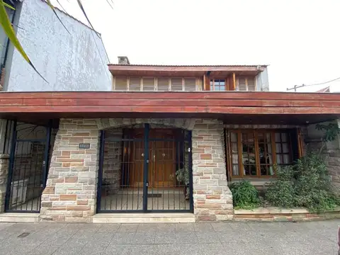CHALET 4 AMB. + CHALET 2 AMB. ZONA CHAUVIN