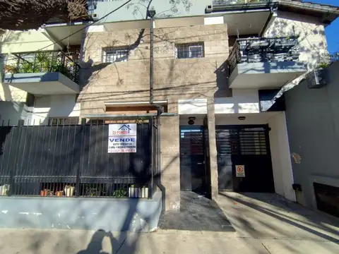 DEPARTAMENTO 3 AMBIENTES CON COCHERA