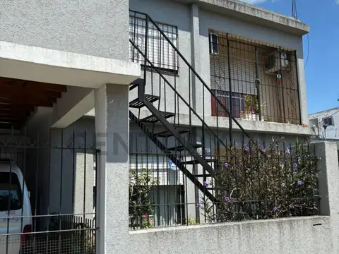 Valparaiso 100, Piso 0