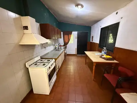 VENTA CASA DOS DORMITORIOS VILLA ALLENDE