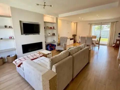 Casa en Venta en Barrio Parque Matheu, USD 180.000
