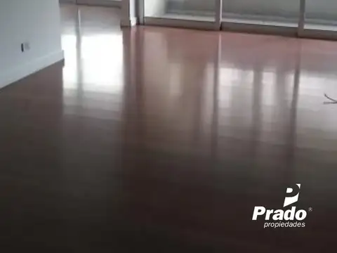 Departamento en Alquiler de 4 ambientes