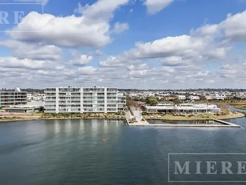 Lote en venta con financiación  en Puertos barrio Acacias