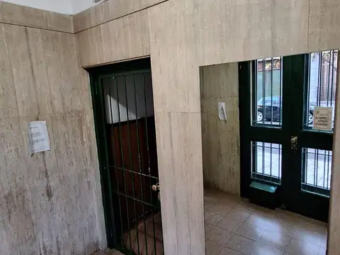 Departamento a Refaccionar 2 ambientes -San Telmo.