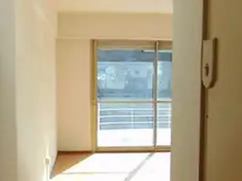 Avenida Caseros 3200, Piso 3