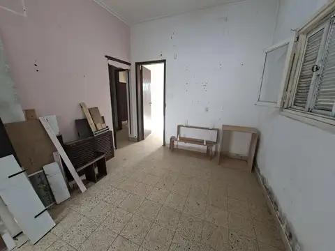 Depto Tipo Casa en Venta 52 años