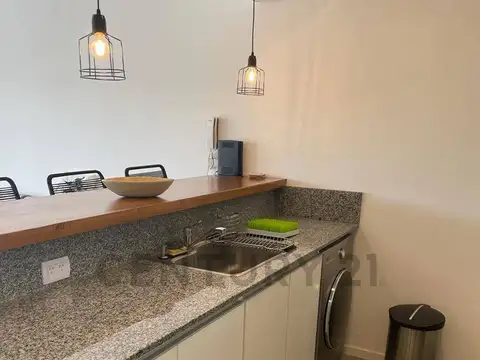 Departamento en Alquiler con 1 cocheras