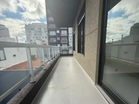 Departamento en Venta en Villa Luro, USD 143.000