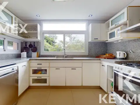 Casa en Venta en Campos De Roca, USD 220.000