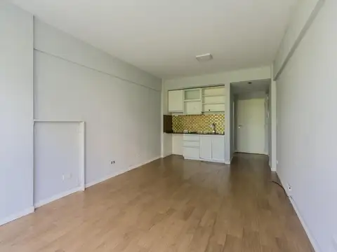 Monoambiente Apto Profesional en  alquiler  Villa Urquiza (Limite Parque Chas)