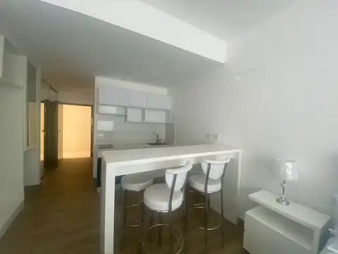 Dr. L. Belasutegui 25