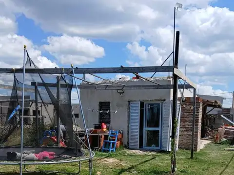 Casa en venta - 1 Dormitorio 1 Baño - La Plata