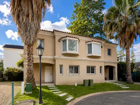 Casa Dúplex  en Venta en Boulevard del Sol, Pilar, G.B.A. Zona Norte