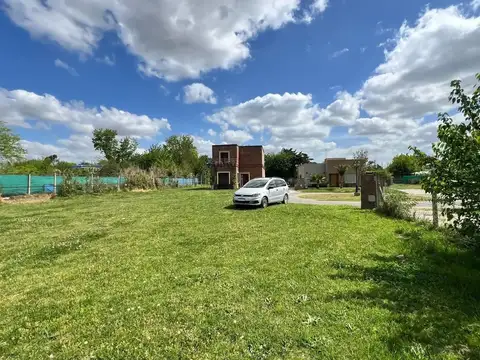Terreno en Venta en La Agustina, USD 28.000
