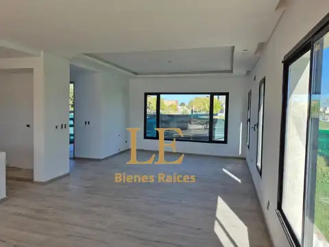 Casa en Venta al Noreste